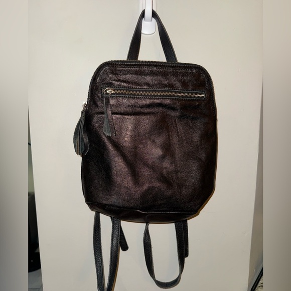 Brandy Melville vintage mini black backpack metallic sheen - Picture 10 of 10